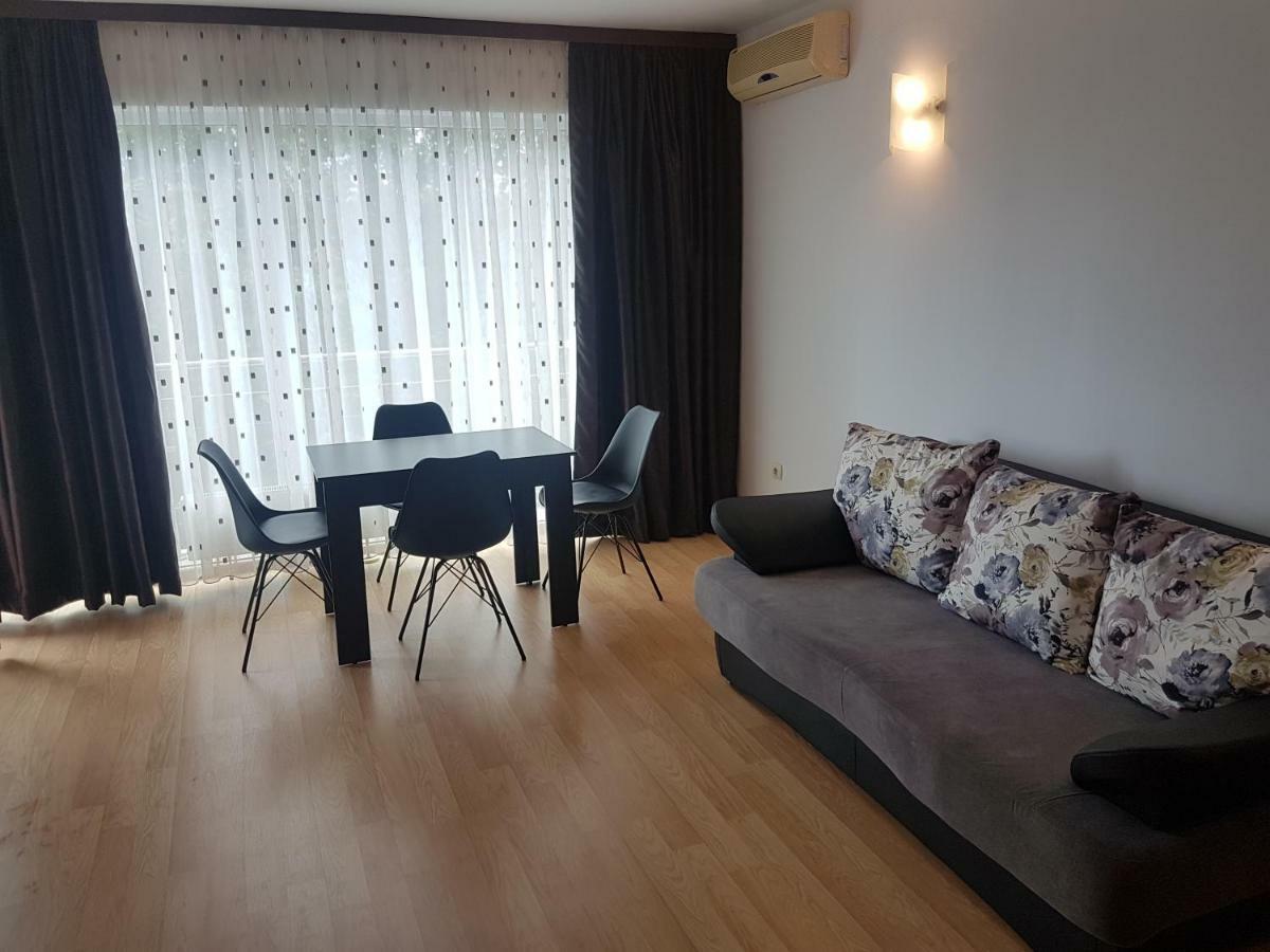 St.Vlas Apartments Mamaia Buitenkant foto